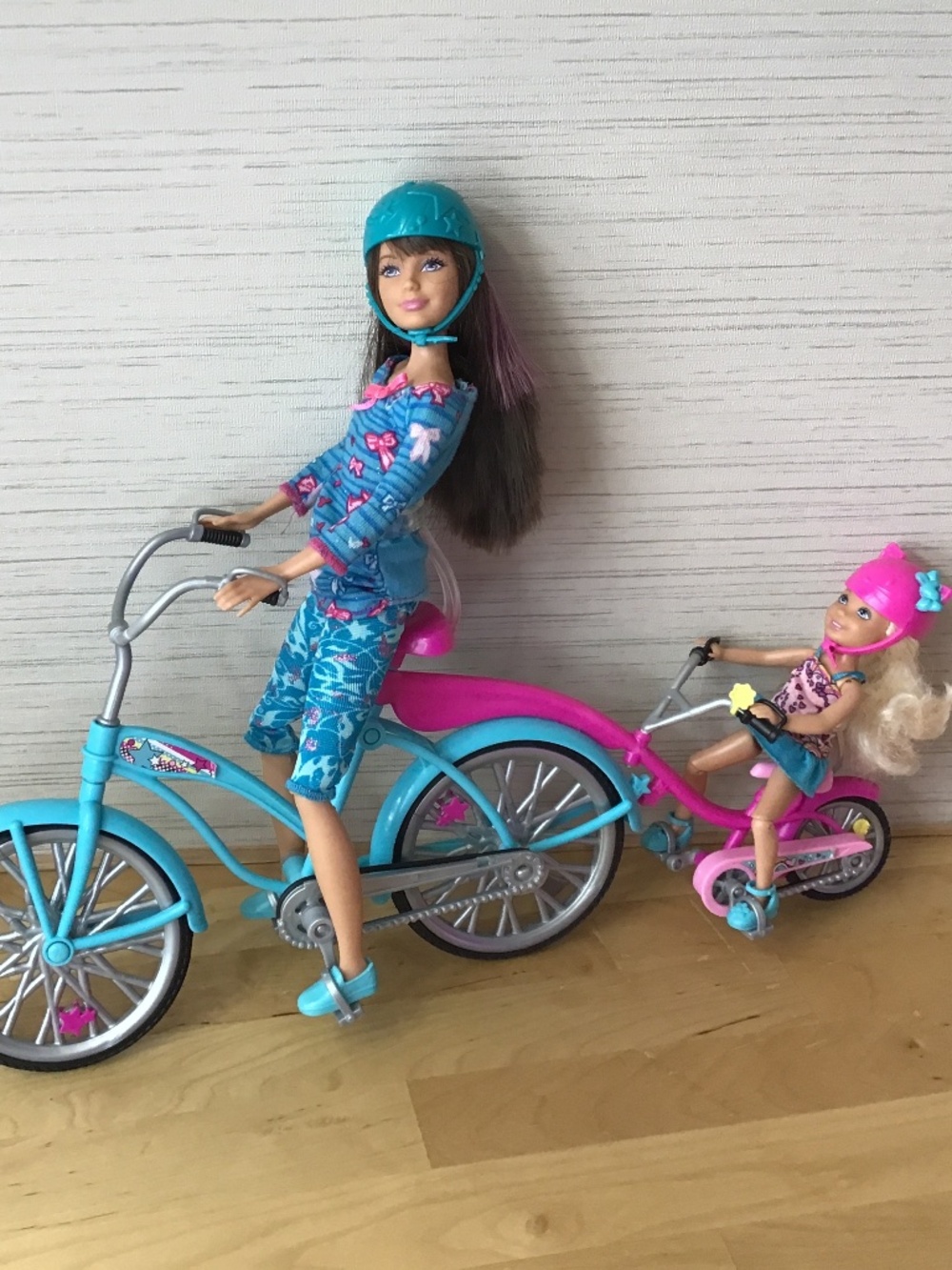 Barbie Doll Sisters Bike For Two